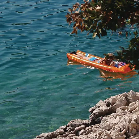 With A Fireplace 05 Vakantiehuis