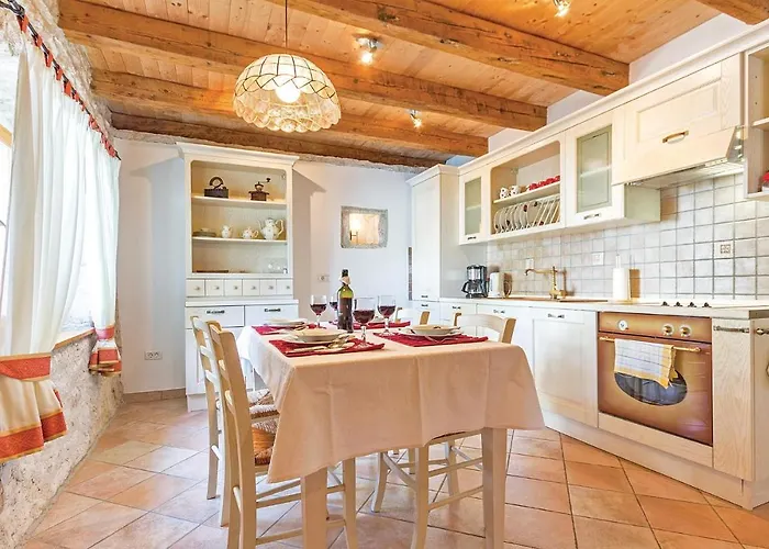 Semesterbostad With A Fireplace 05 *